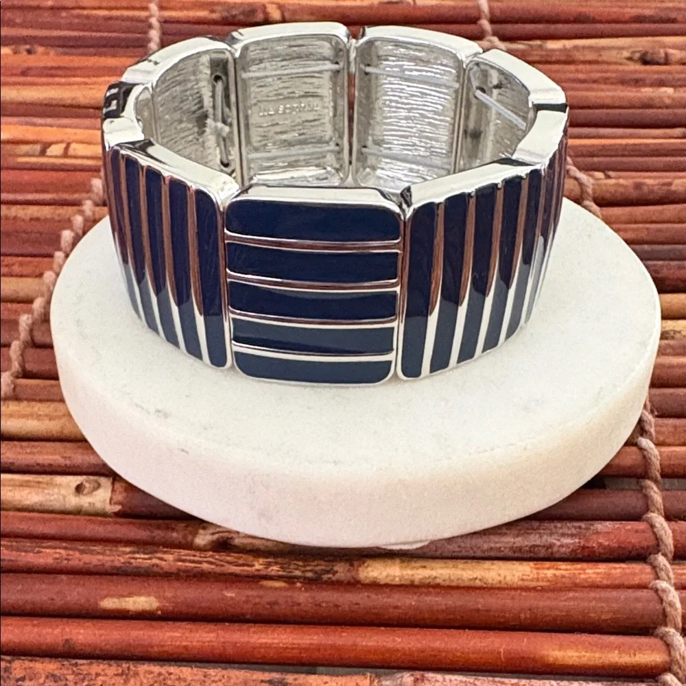 Lia Sophia Navy Blue and Silver Striped Stretchy Bracelet NWT
